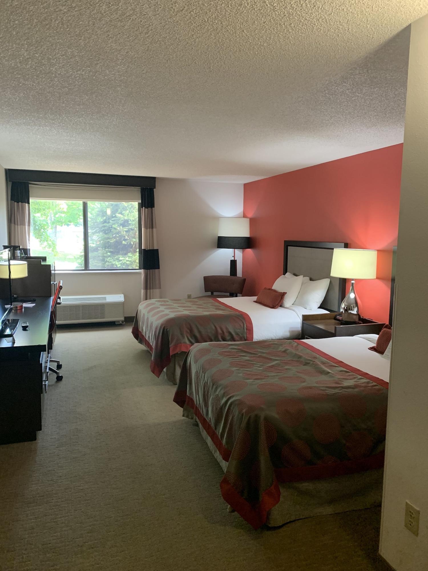 Hotel Ramada By Wyndham 3*