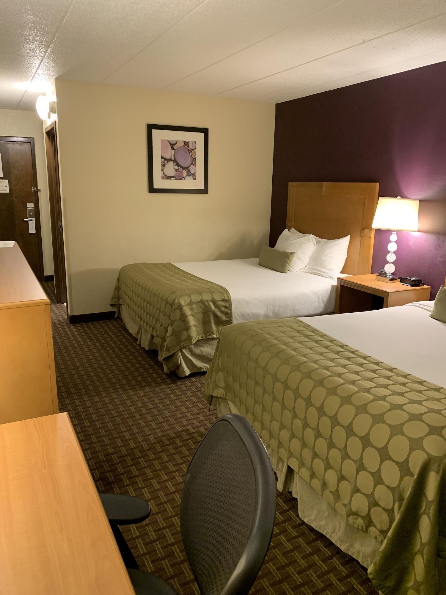 Ramada By Wyndham Hotel 3*