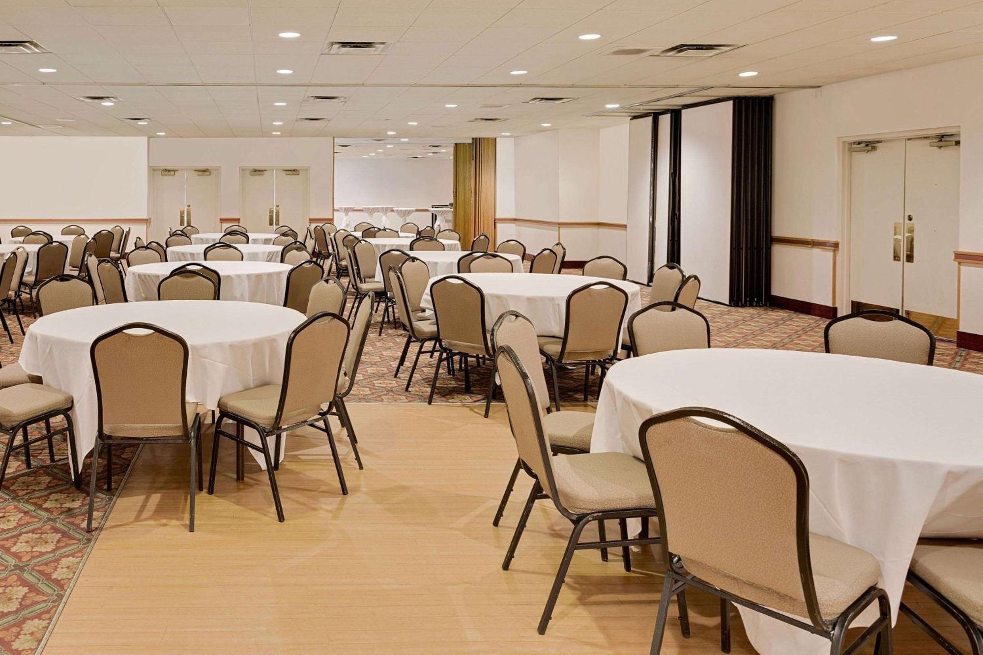 Ramada By Wyndham