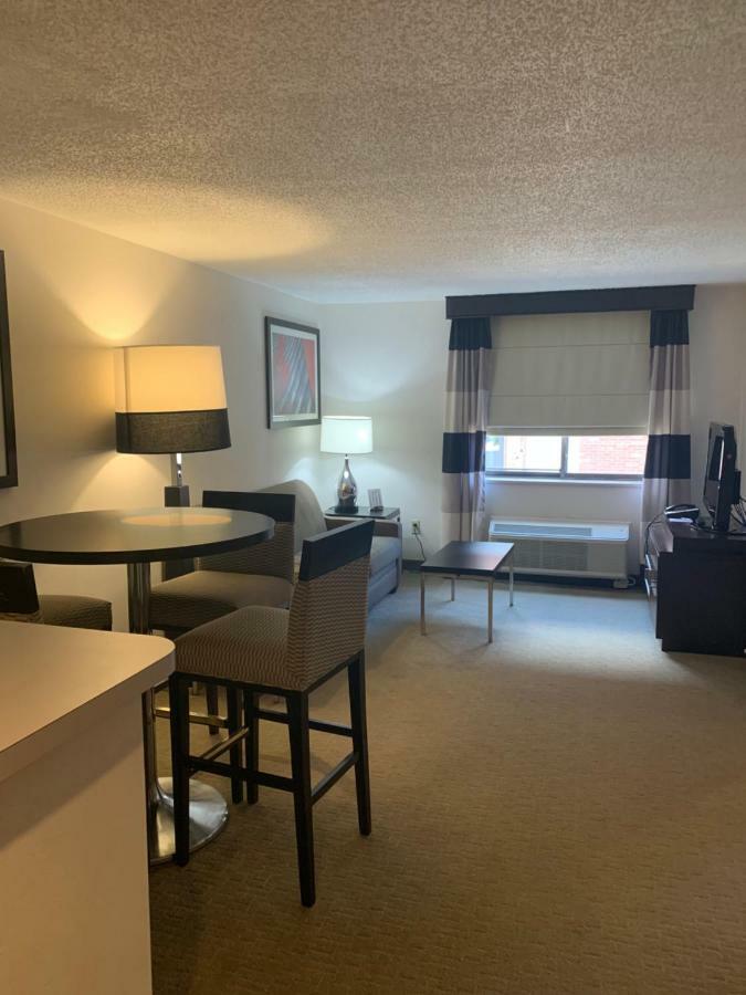 Ramada By Wyndham Hotel 3*
