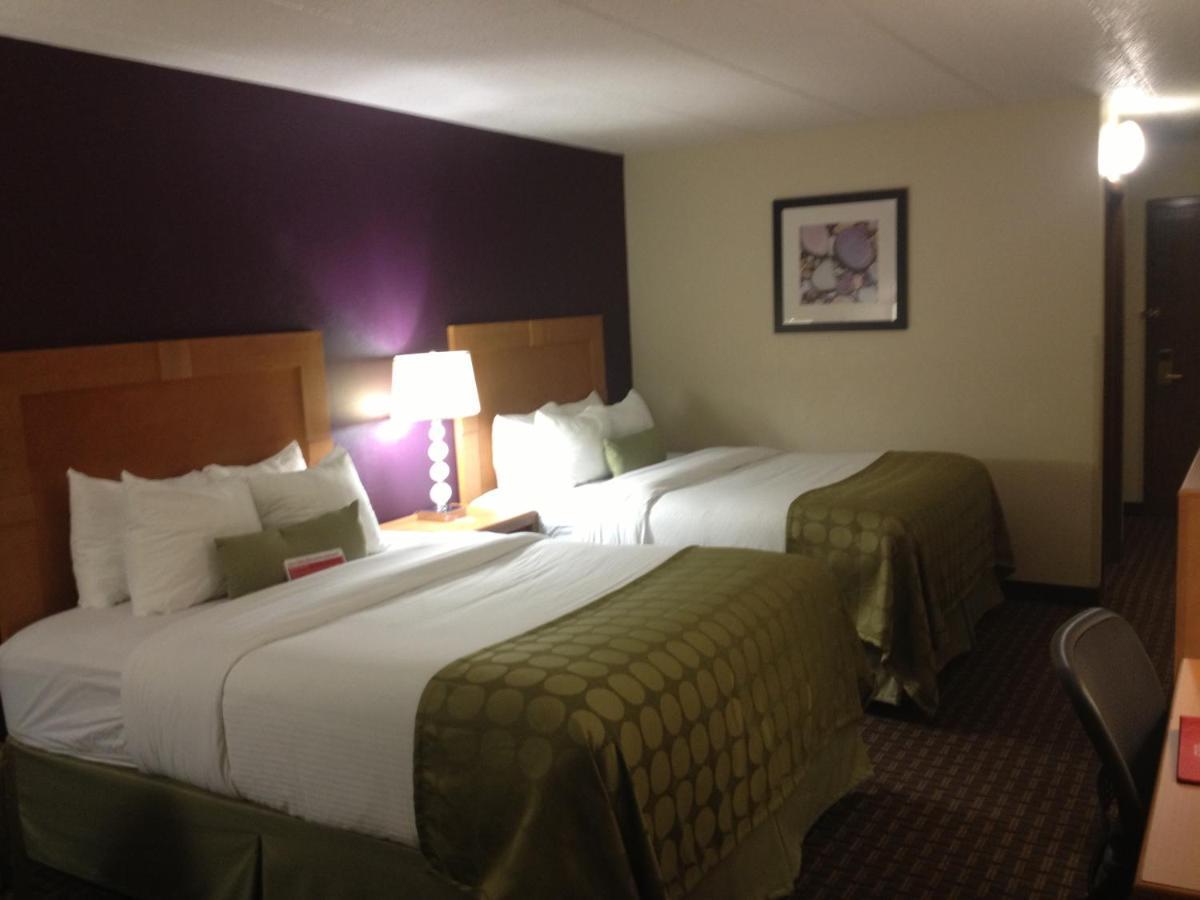 Ramada By Wyndham Hotel